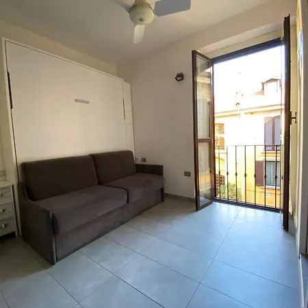 Porta Venezia, A Centro Apartment
